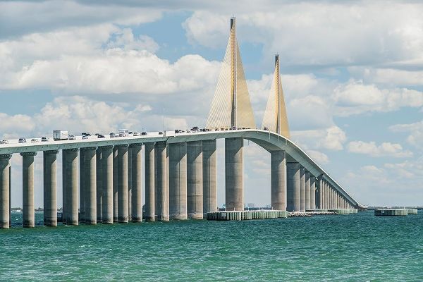 Florida-St Petersburg-Sunshine Skyway Bridge